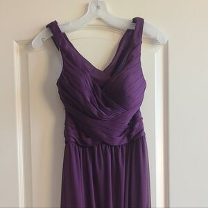 Elegant David's Bridal Dress